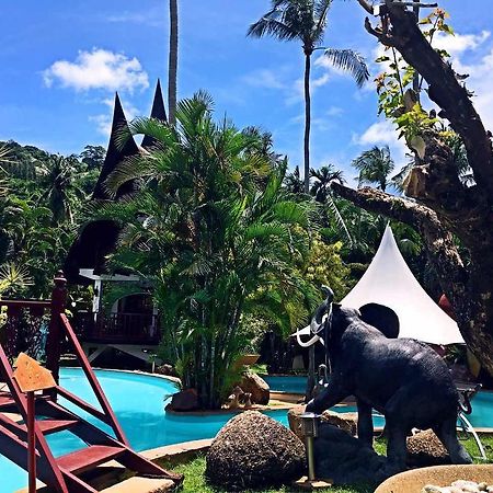 Coco Palace Resort Nai Harn Exterior photo