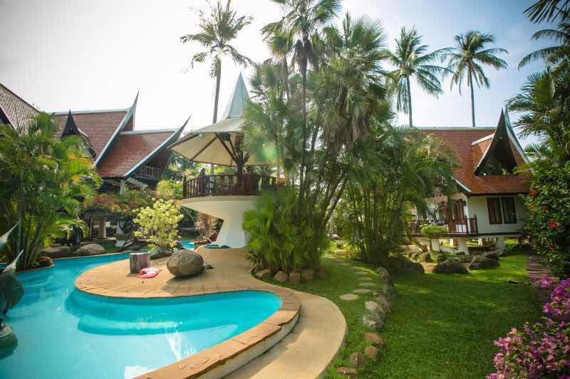 Coco Palace Resort Nai Harn Exterior photo