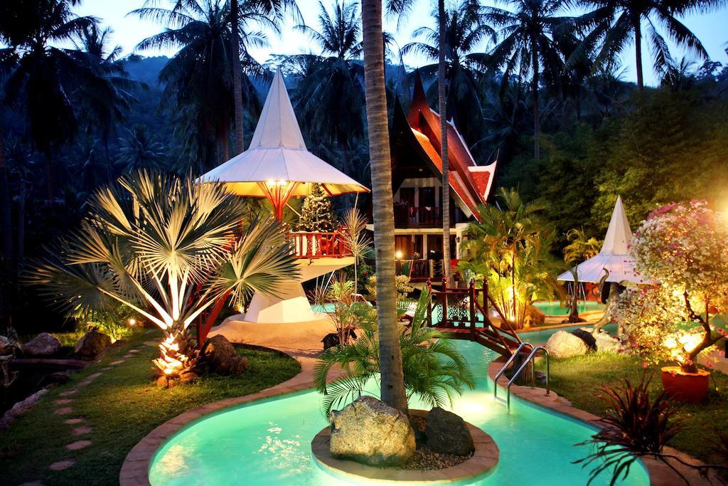 Coco Palace Resort Nai Harn Exterior photo