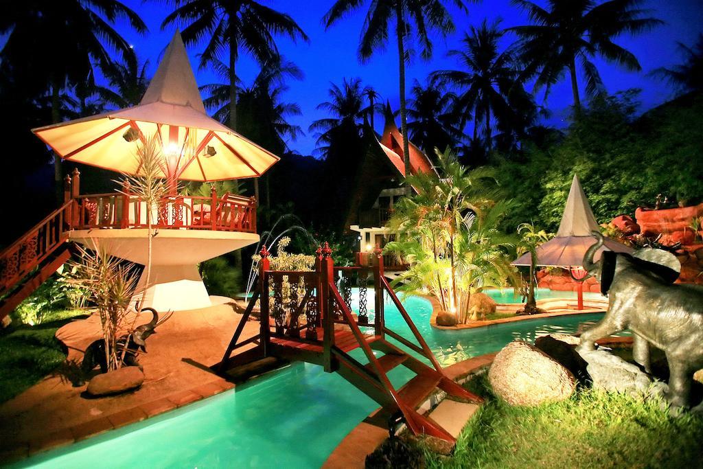 Coco Palace Resort Nai Harn Exterior photo