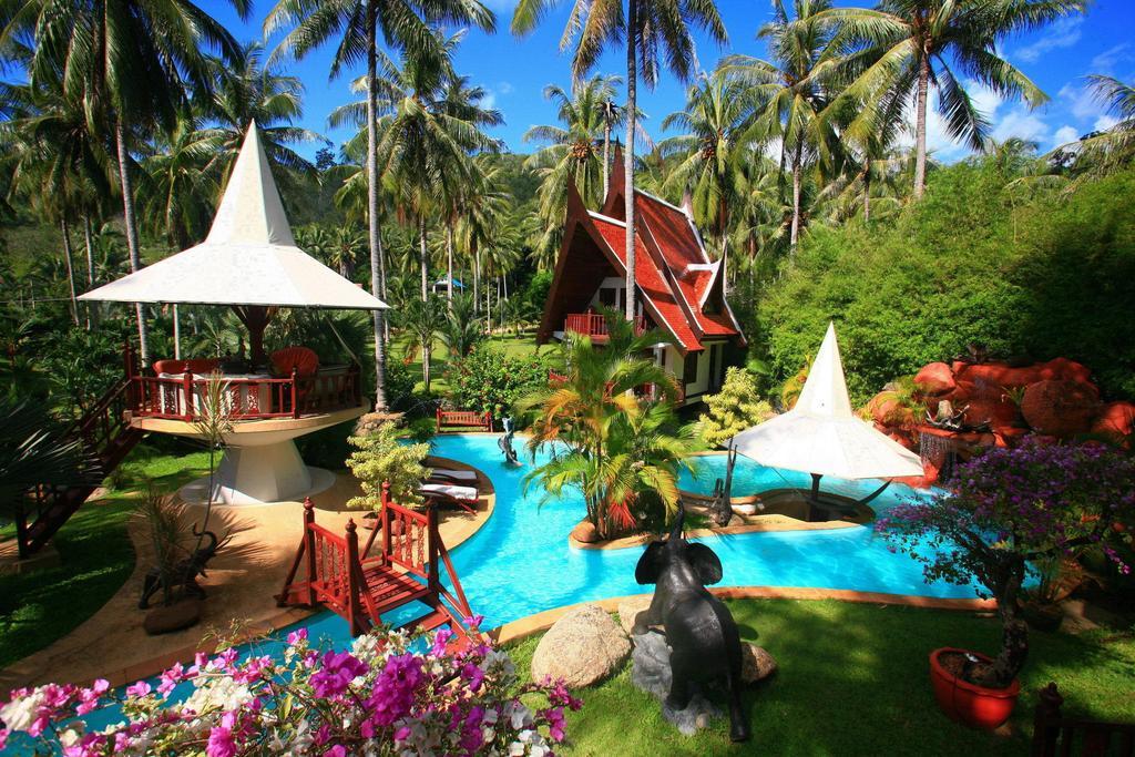 Coco Palace Resort Nai Harn Exterior photo